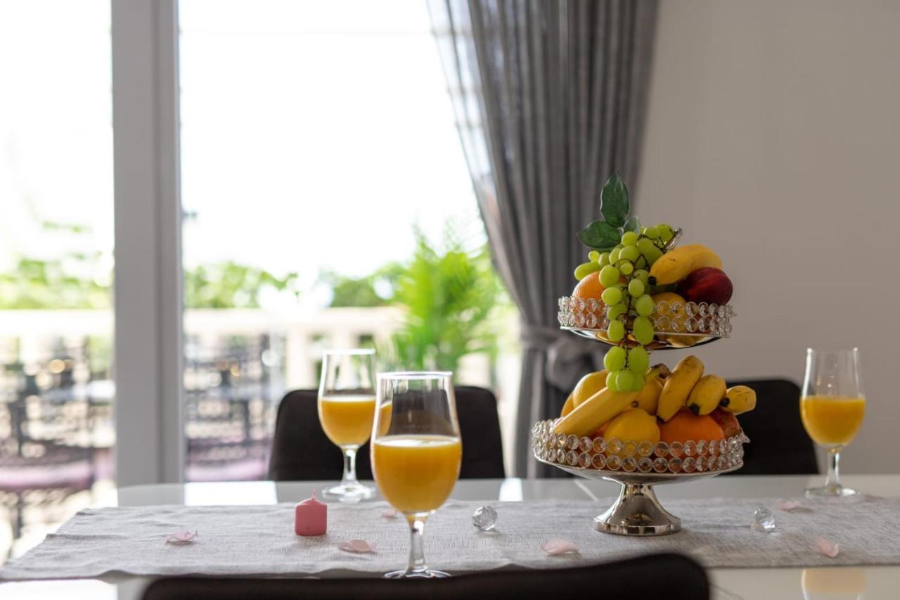 Lux Apartment Ema Kaštela Esterno foto