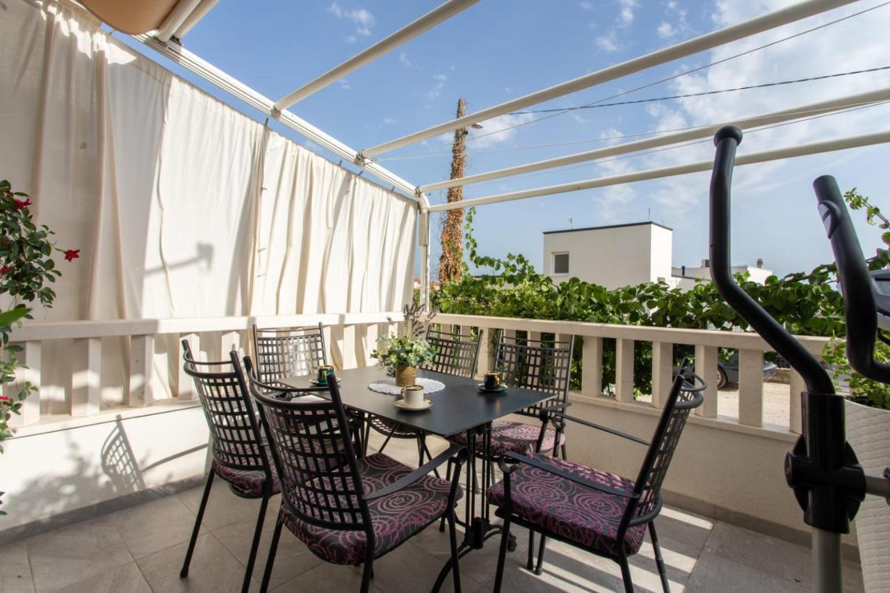 Lux Apartment Ema Kaštela Esterno foto